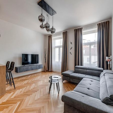 New Town Oases Apartment Πράγα Εξωτερικό φωτογραφία