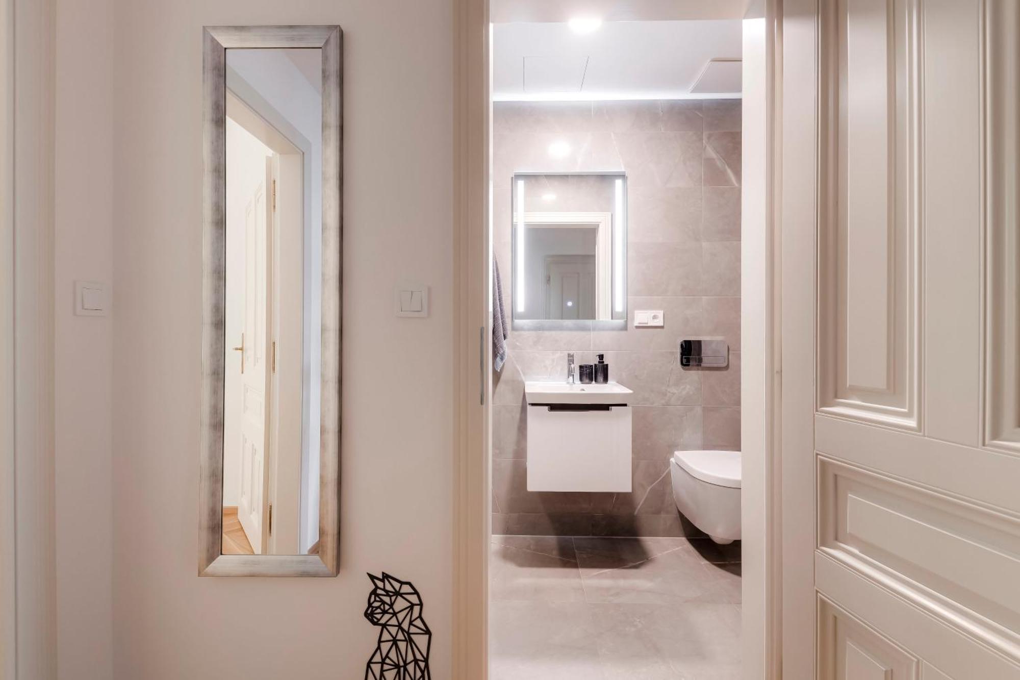 New Town Oases Apartment Πράγα Εξωτερικό φωτογραφία